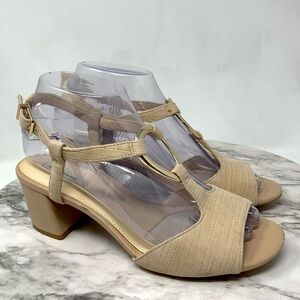 Alex Marie T-Strap Block Heel Beige Leather Sandals 7.5 Comfy Wedding Event Chic
